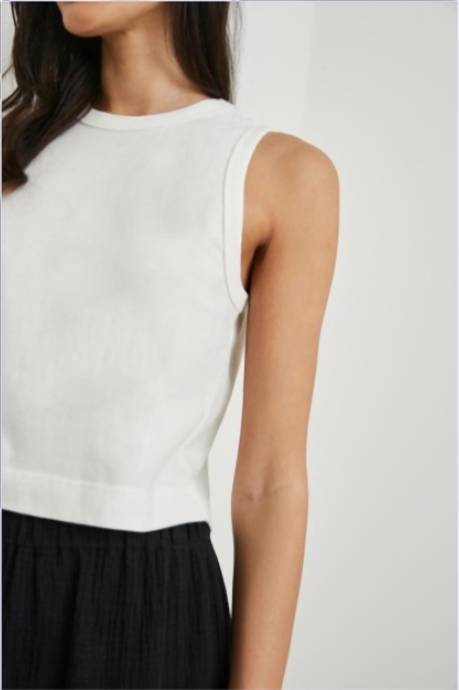 Rails - Boxy Tank
