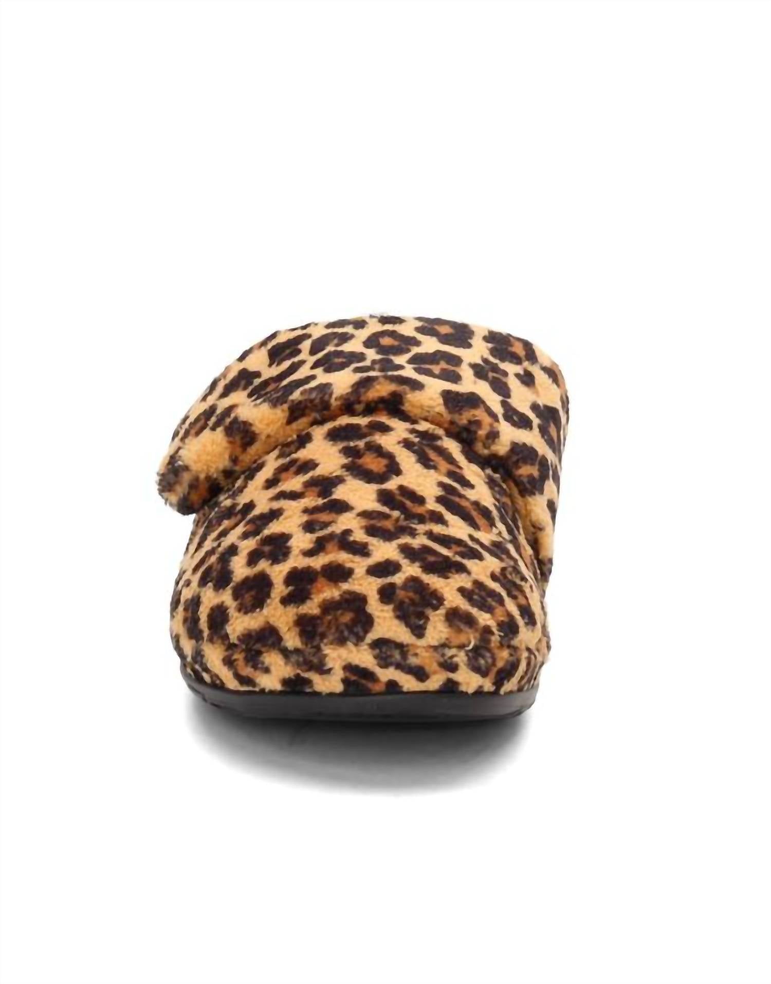 Aetrex - Mandy Closed Toe Slipper