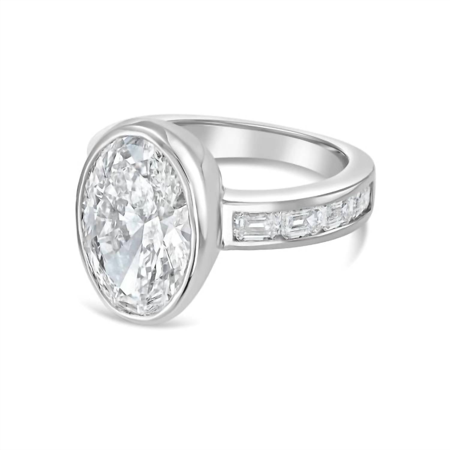Diana M Jewels - Women's Oval & Emerald Lab-Grown Diamond Fashion Ring (8.00 Ct) - Elegant Plus