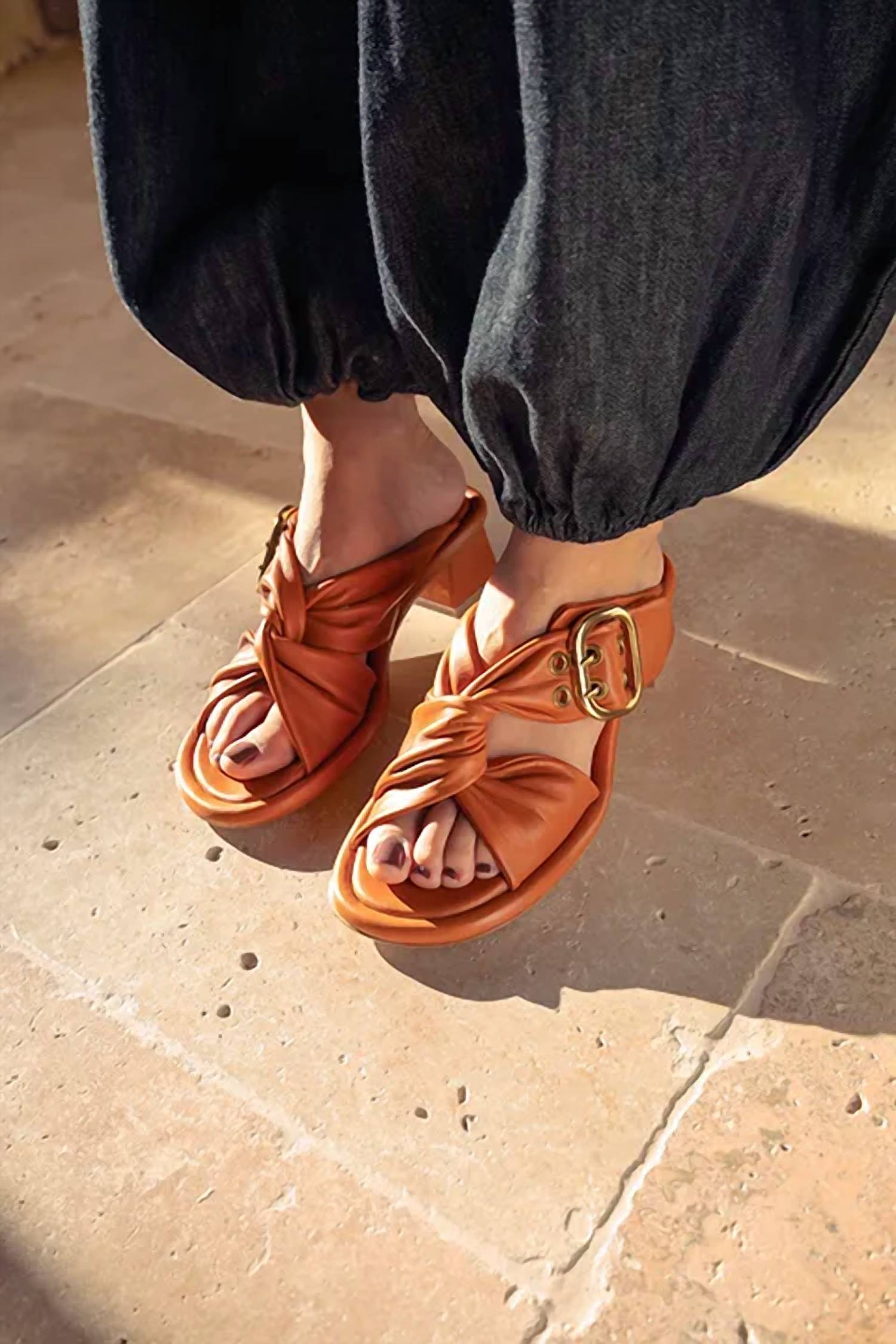 Homers - Women's Nadia Mule Sandal