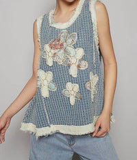 Pol - Round Neck Sleeveless Flower Patch Top