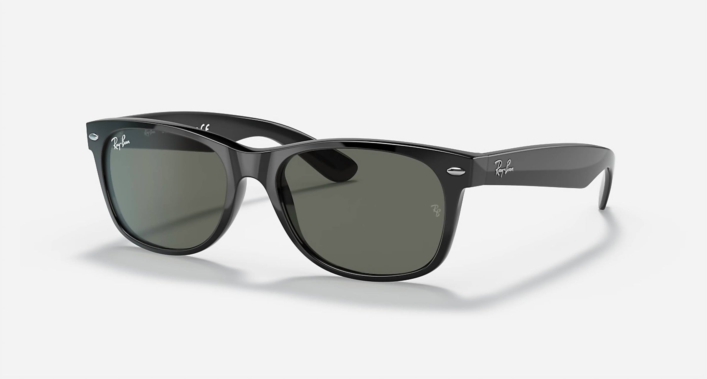 Ray Ban - Women's Rb2132 New Wayfarer Classic Sunglasses