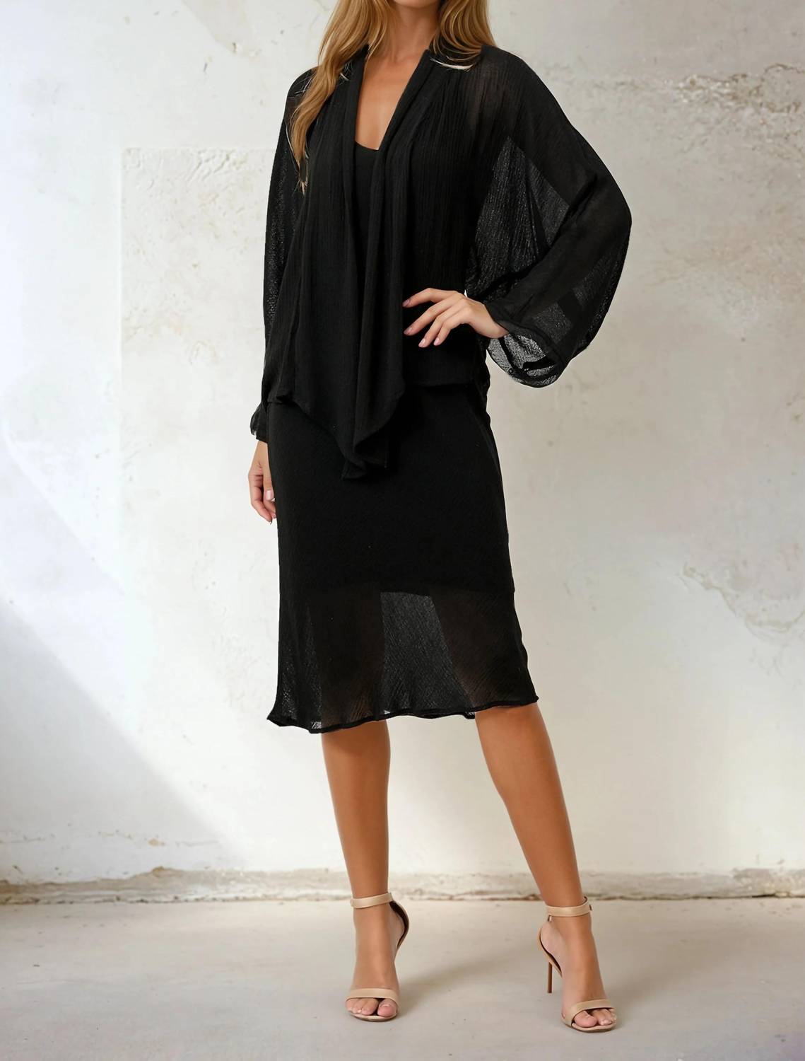 Maven West - Tie Front Kimono