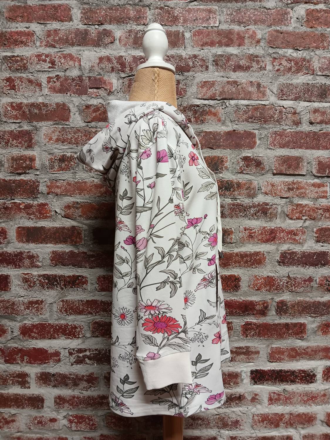 Keren Hart - Women's Floral Hoodie