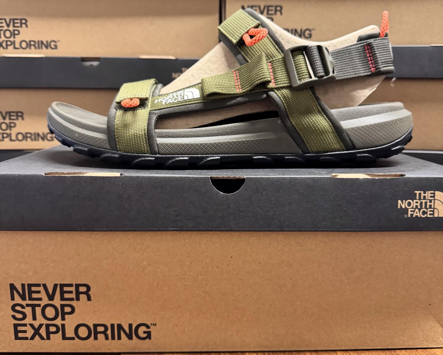 THE NORTH FACE Men's Explore Camp Sandal in forest olive new taupe - men's sandal