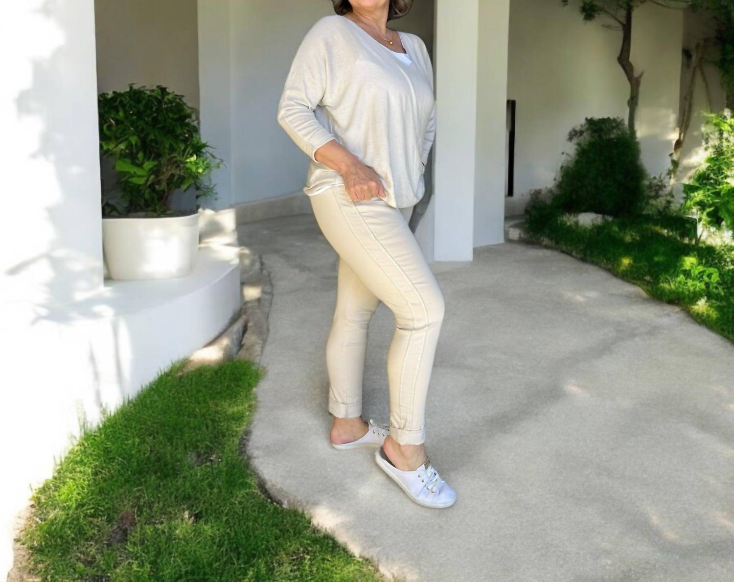 Made In Italy - Italian Magic Pants With Subtle Glam Side Panel