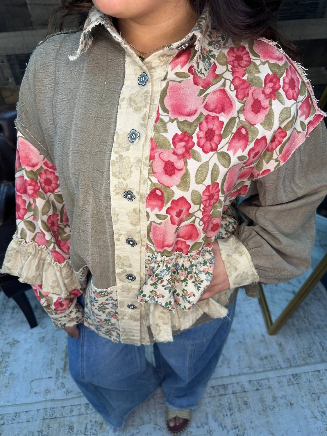 Pol - Floral Ruffle Button Front Long Sleeve Top