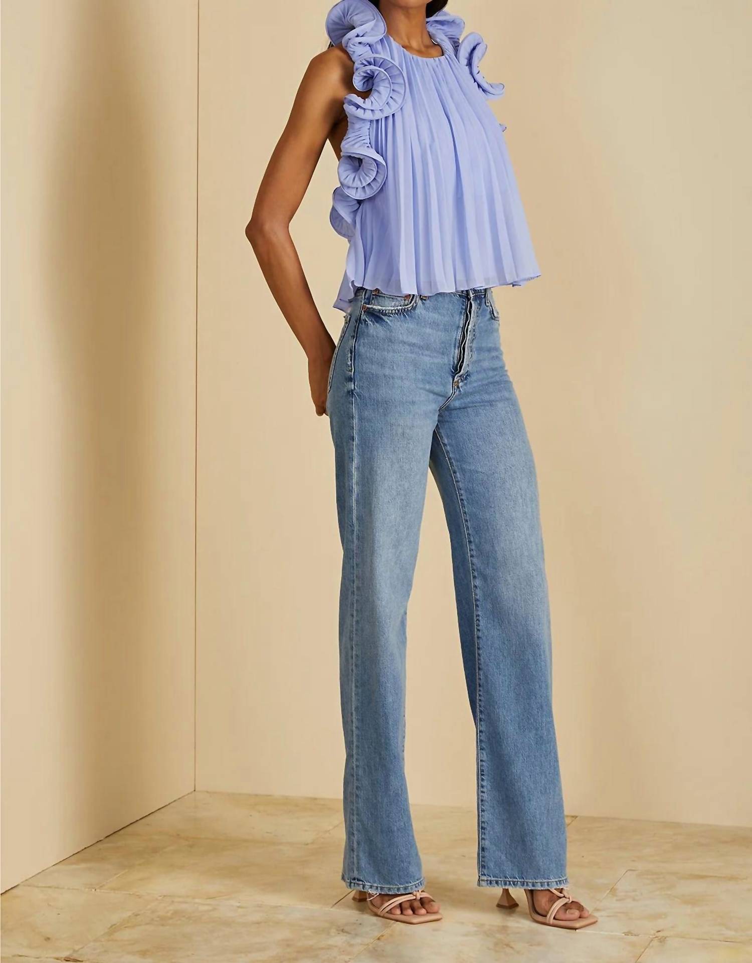 Amur - Baylin Pleated Top