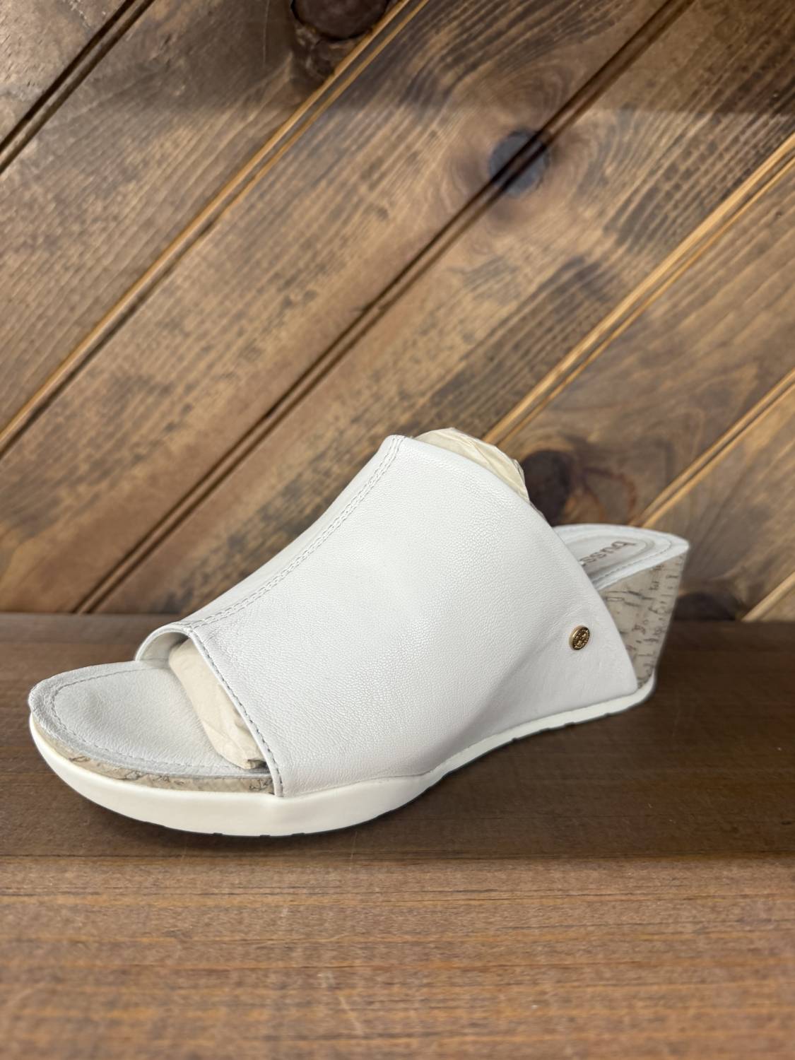 bussola Women's Natan Sandal in royal soft chalk - women's sandal - detail view