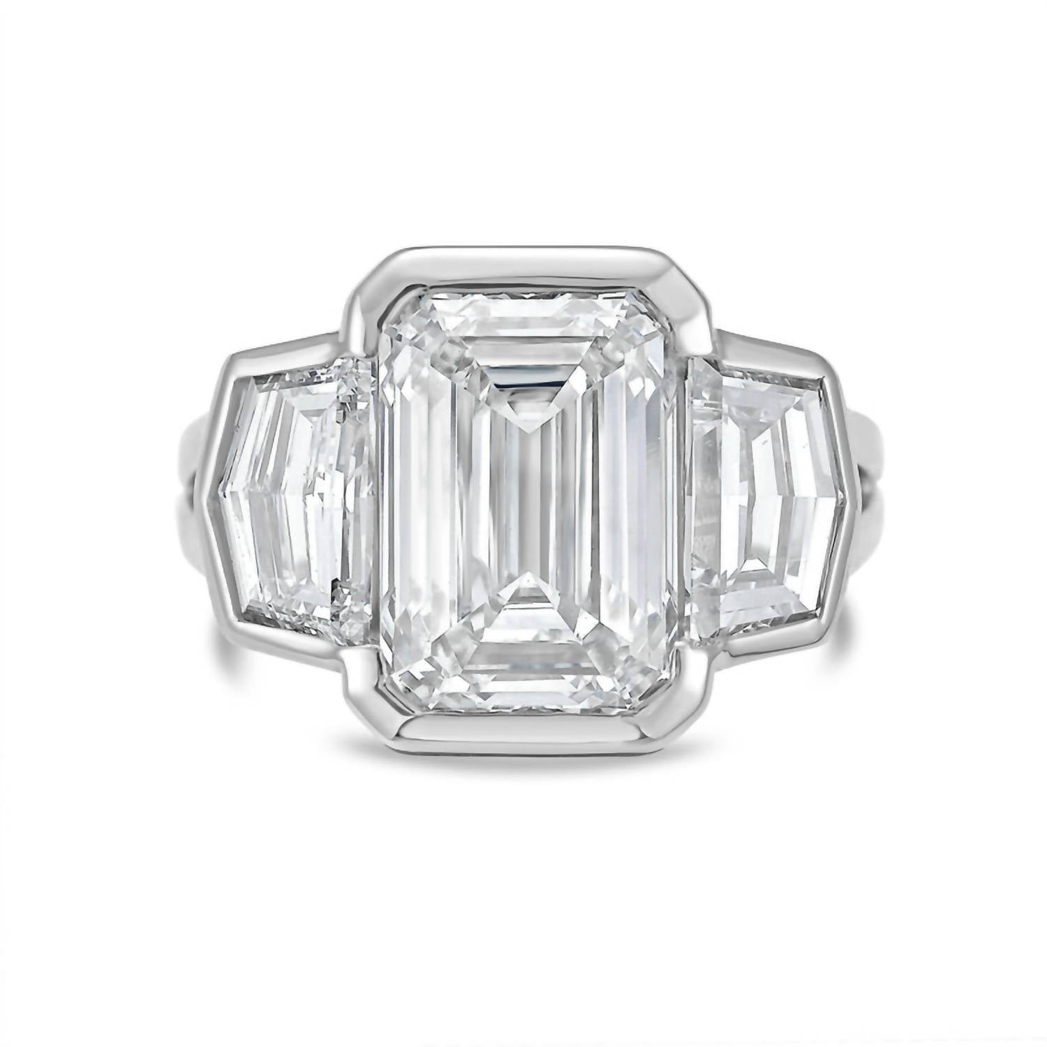 Diana M Jewels - Women's Emerald & Cadilac Lab-Grown Diamond Jewelry Ring (10.00 Ct) - Bold