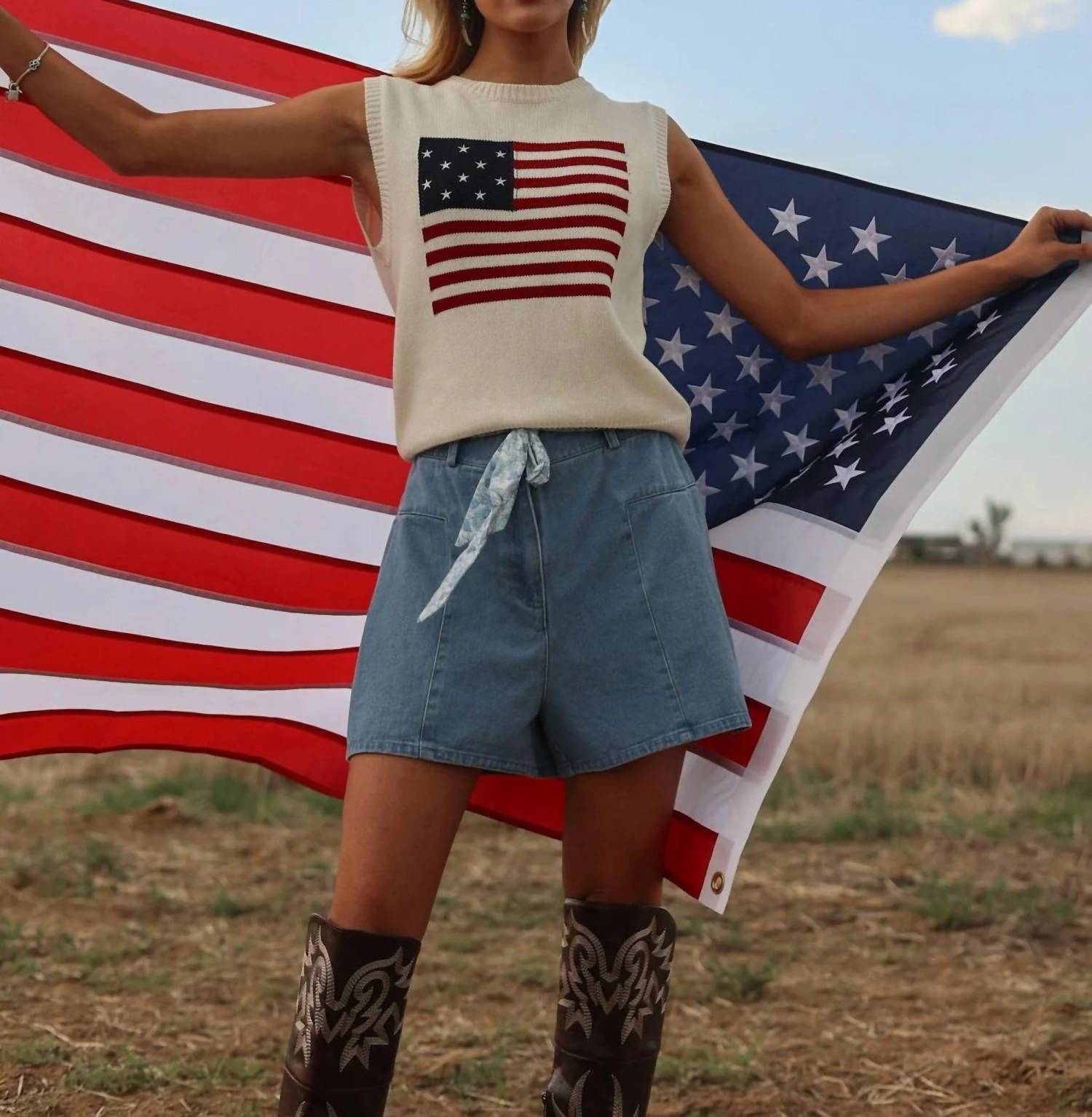Klesis - Liberty Sleeveless American Flag Knit Sweater