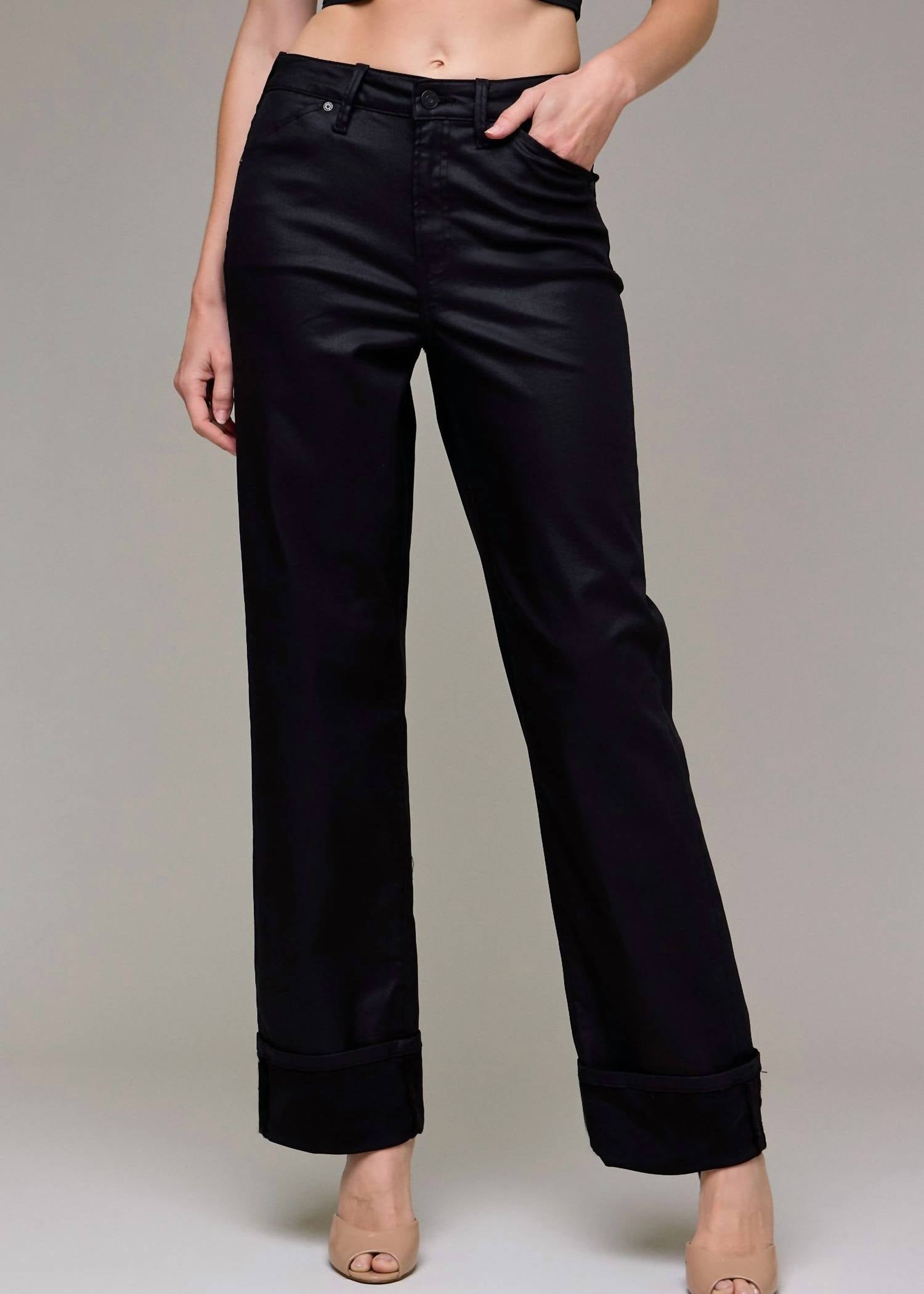 HIDDEN Cuffed Straight Jean in black coated - women's jeans