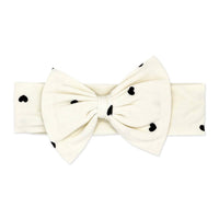 Rose Textiles - Girl's Scattered Hearts Pant Three Piece Set With Headband