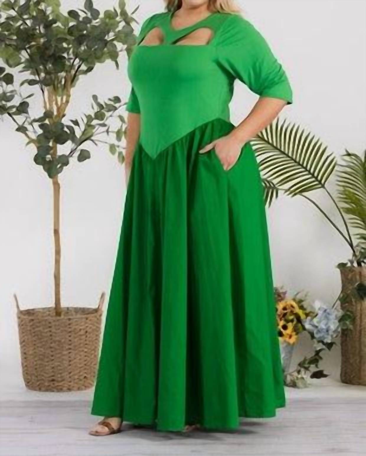 Karen T Design Celeste Cutout Maxi Dress - Plus in green - women's dress