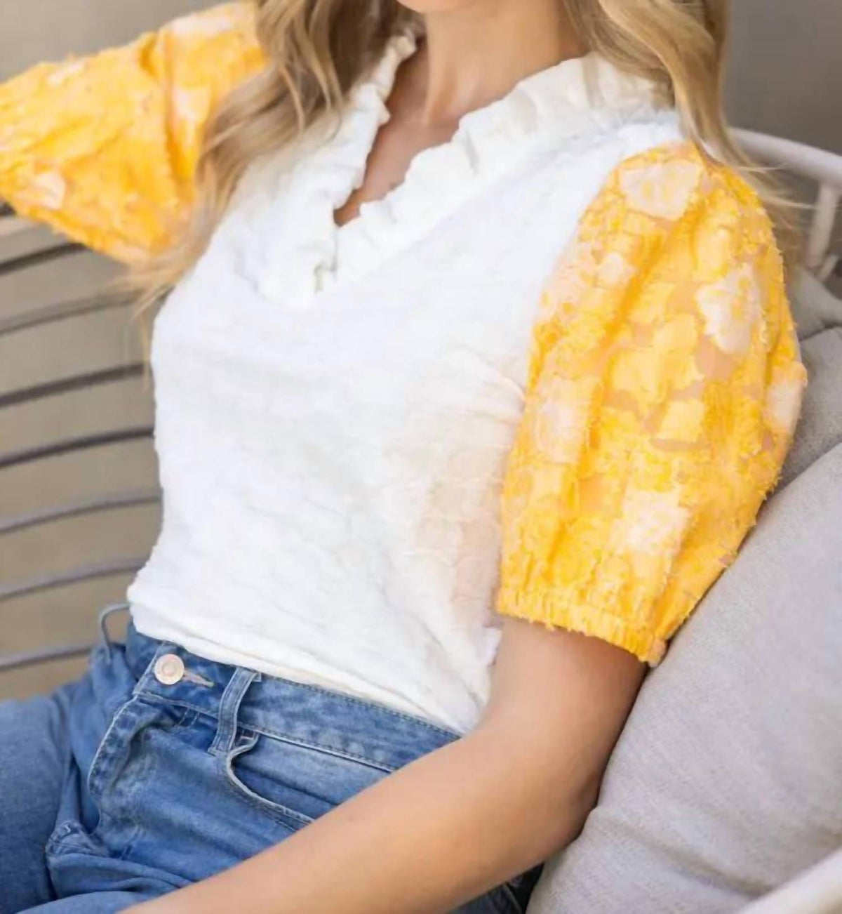 Voy - Women's Floral Burn Out Organza Puff Sleeve Top