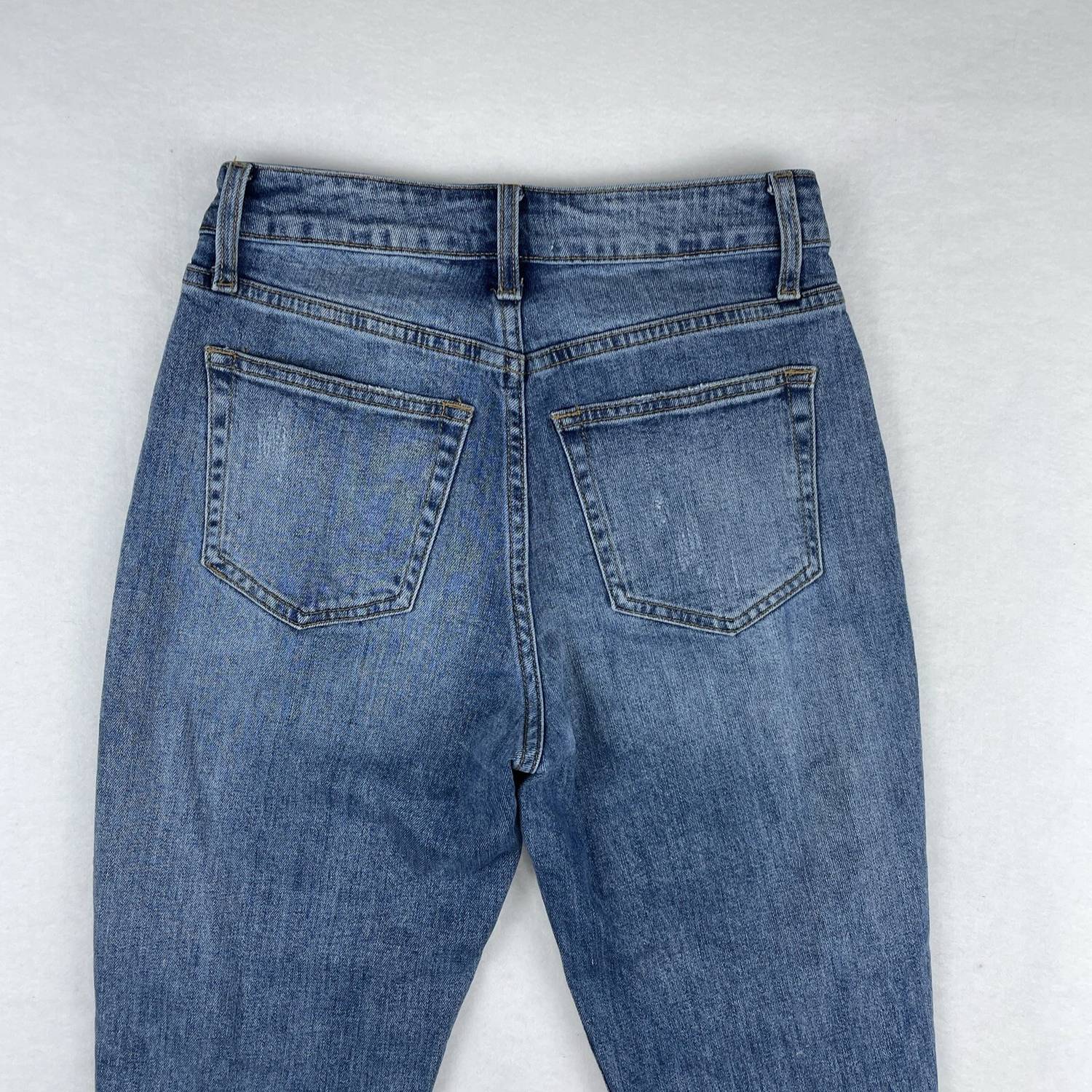Ceros - Women's Cropped High Rise Straight Jean - Plus
