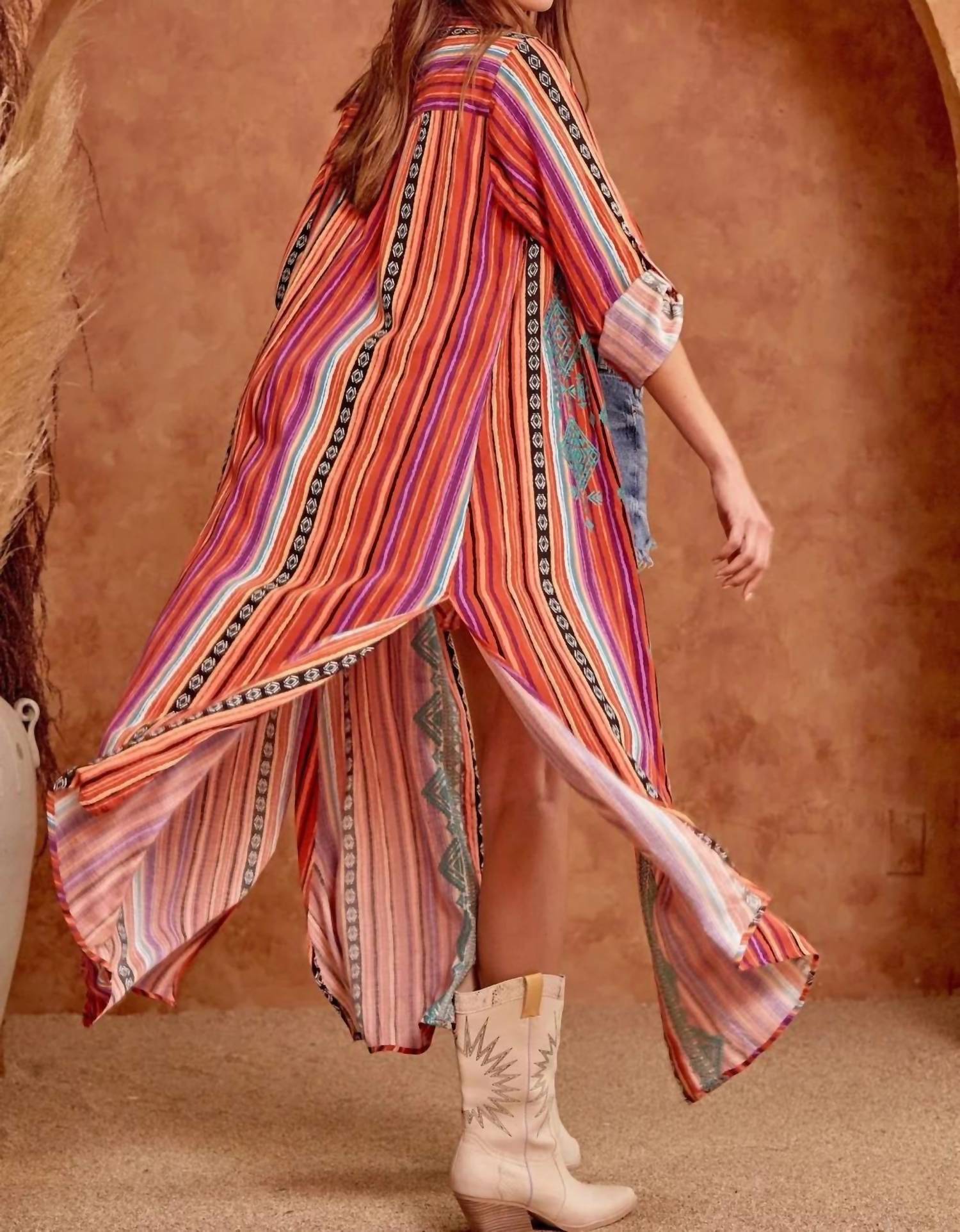 Andree By Unit - Embroidered Striped Duster Midi Dress
