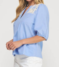 Liv - Crochet V-neck Blouse