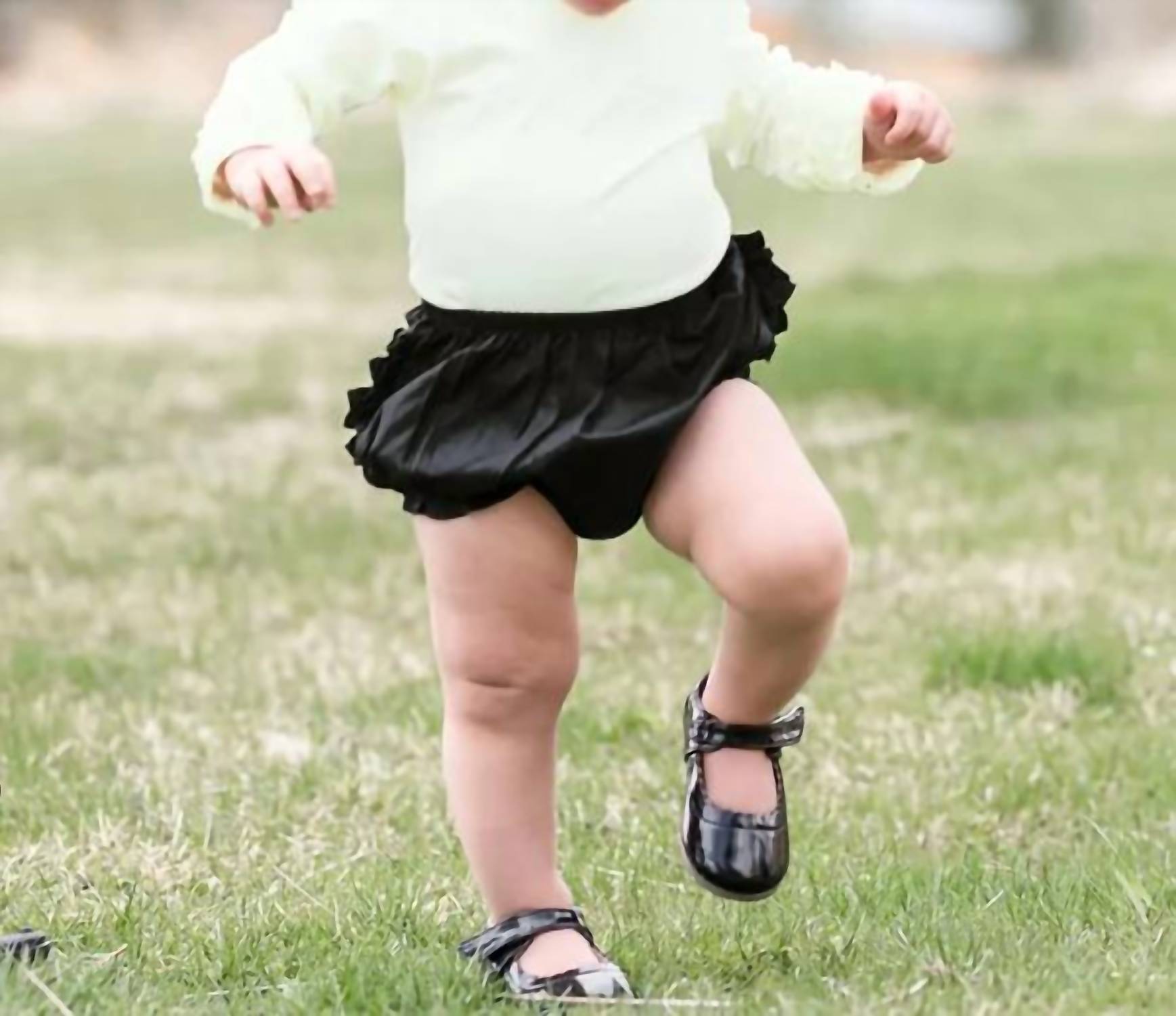 Rufflebutts - BABY GIRLS DIAPER COVER