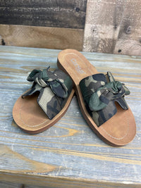 Corkys Footwear - Women's Too Cute Bow Sandal