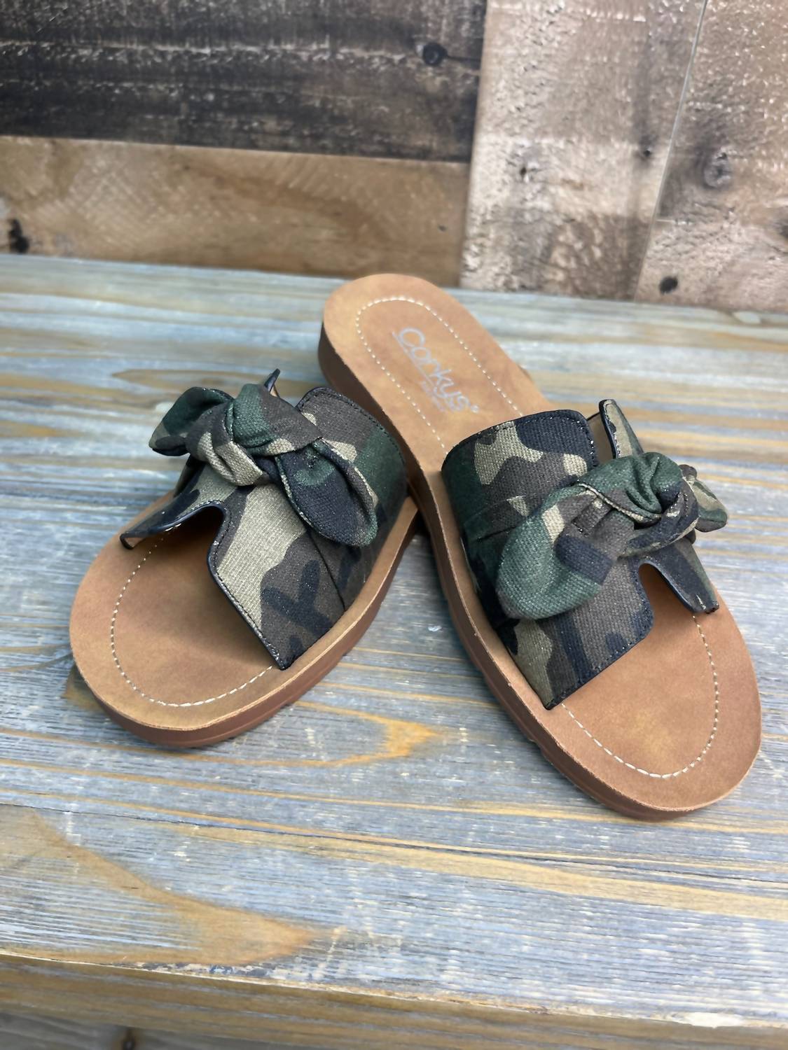 Corkys Footwear - Women's Too Cute Bow Sandal
