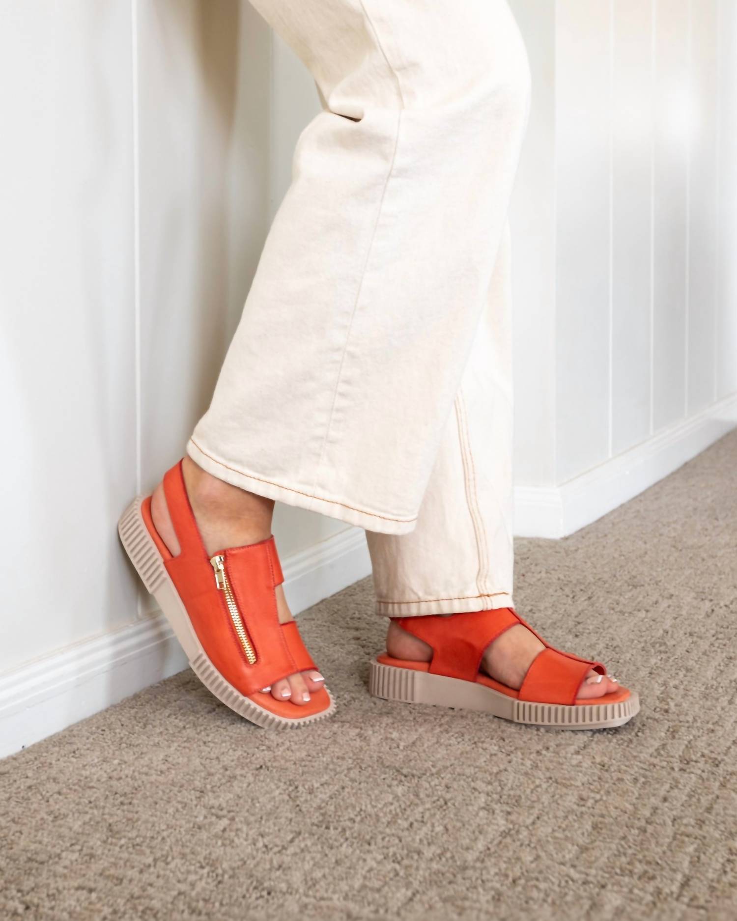 Django & Juliette - Women’s Inglish Sandals