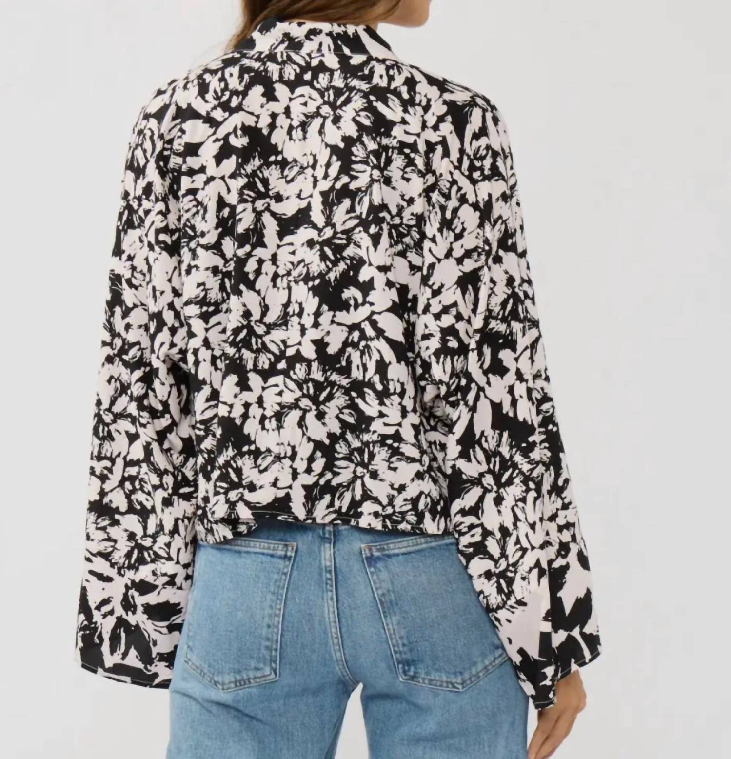 Lovestitch - Women's Floral Tie Front Kimono Top