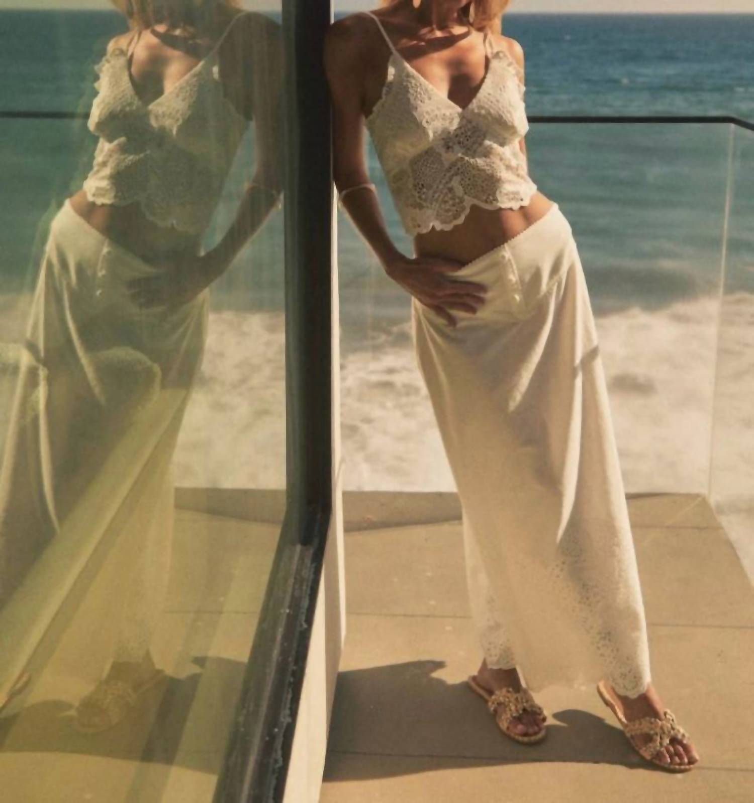 Btb Los Angeles - Lucia Midi Skirt