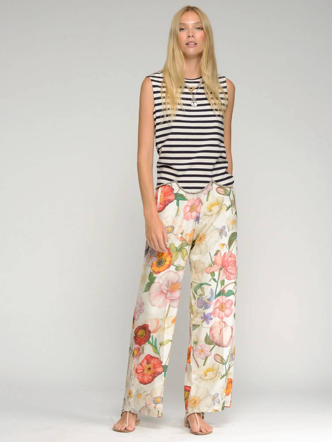 Vilagallo - Linen Floral Pants