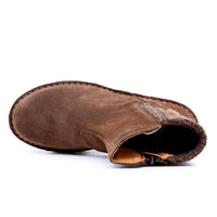 SILKEN BOOT