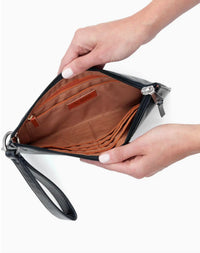 Hobo - vida wristlet