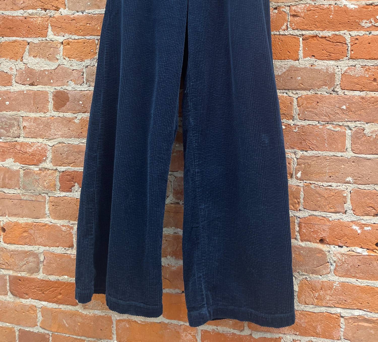 Cut Loose - Women's Wide Leg Lux Corduroy Pants