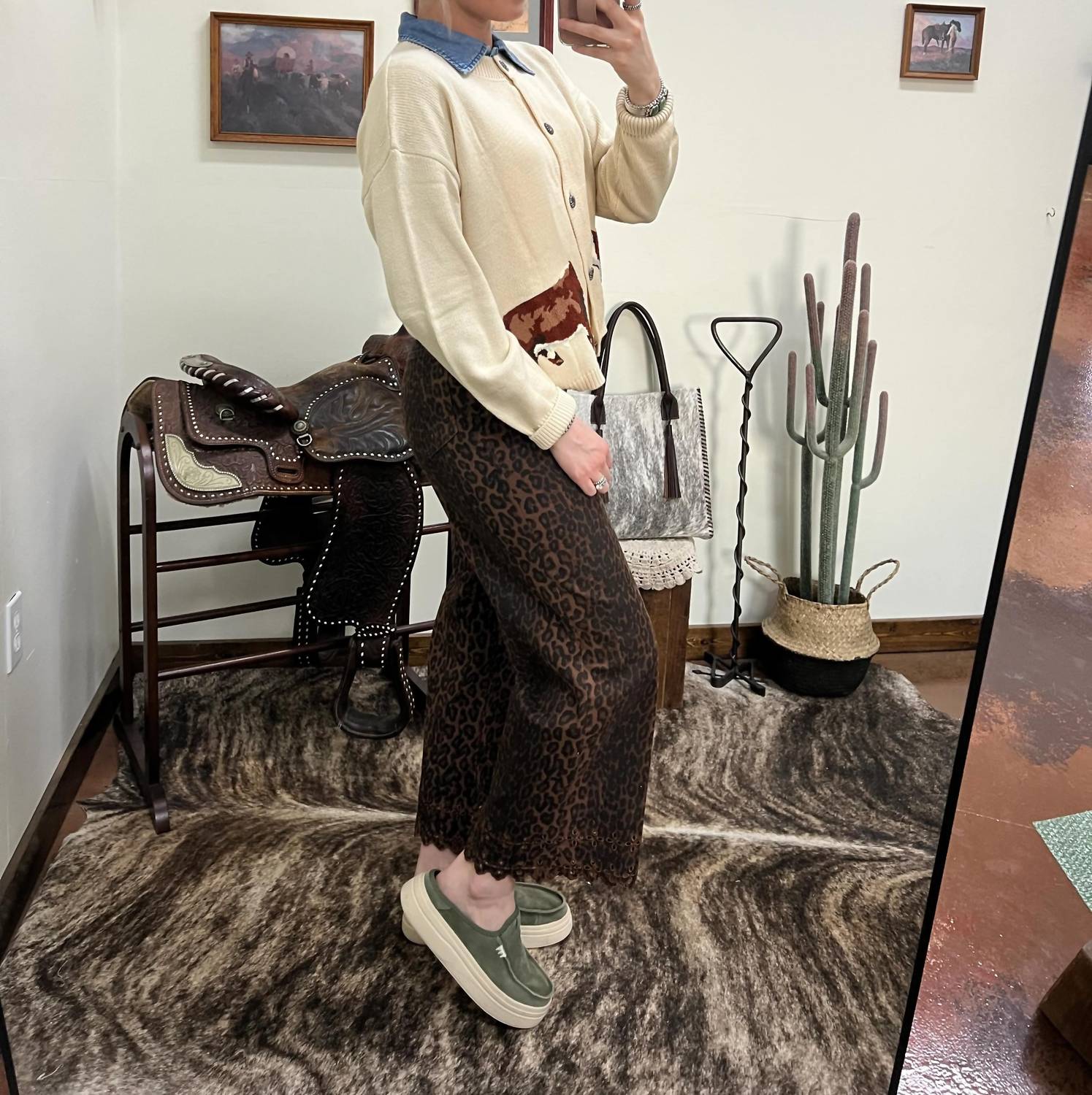 Entro - Eyelet Jeans