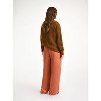 BY MALENE BIRGER Cymbaria High Waist Trousers in dark cherry plum - women's pants - detail view