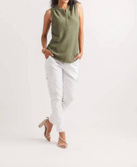 Papillon - Textured Henley Tank