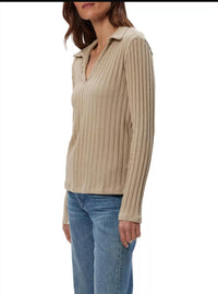 Michael Stars Liyah London Rib Long Sleeve Collared Tee in macadamia - women's long sleeve top - detail view