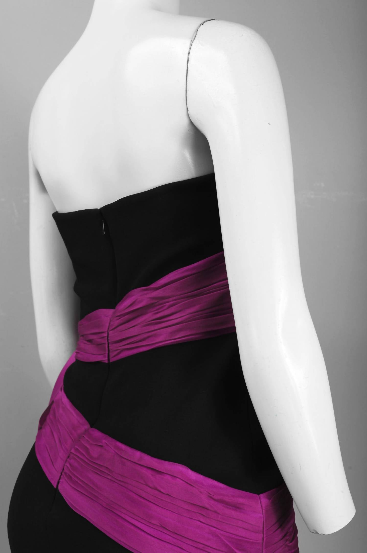 Theia - Women's Ruched Organza Sash Short Crepe Dress