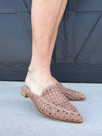 Mimi Wholesale - Women's Jalissa Leather Woven Mules