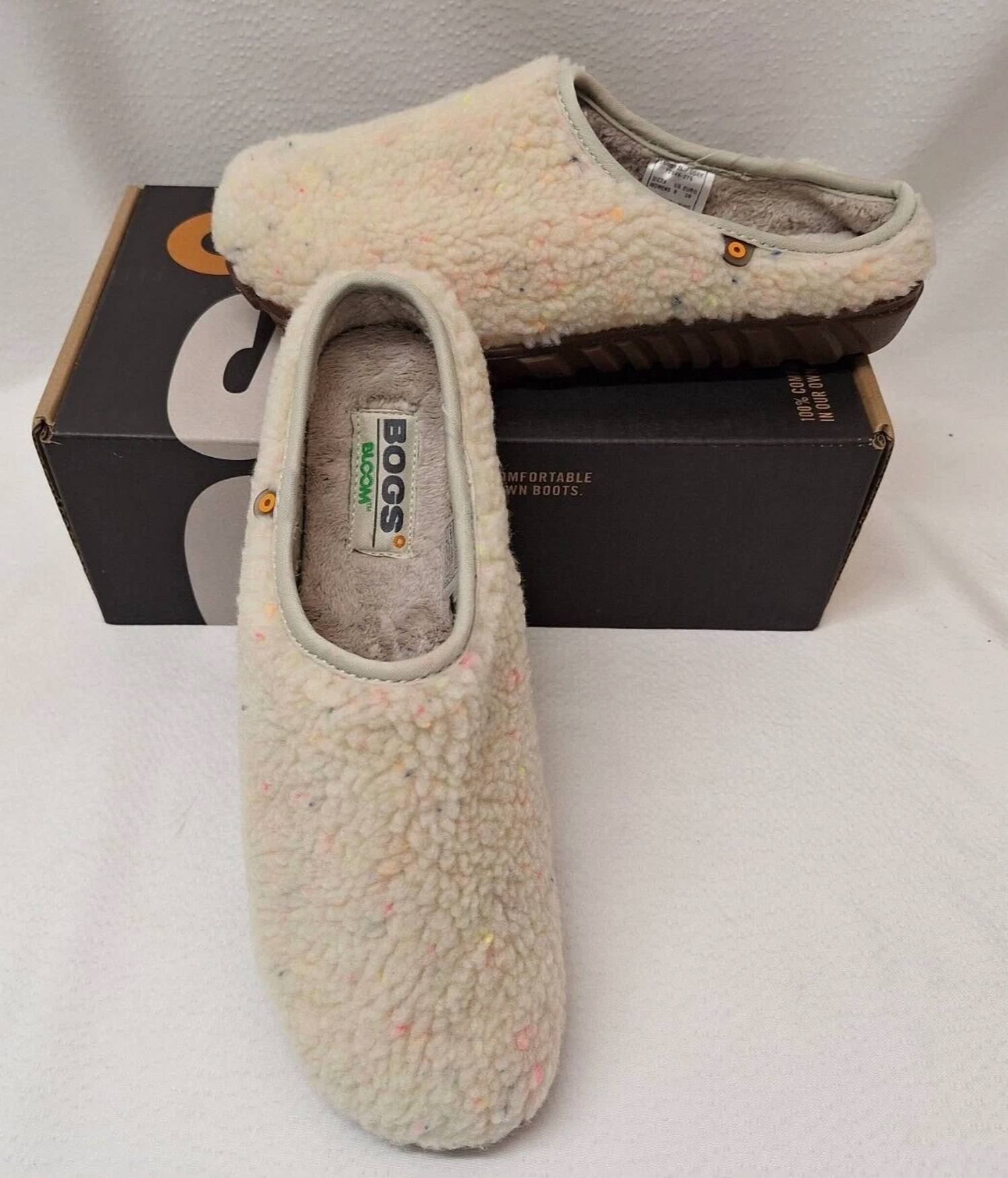 Bogs - Women's Snowday Cozy Slipper