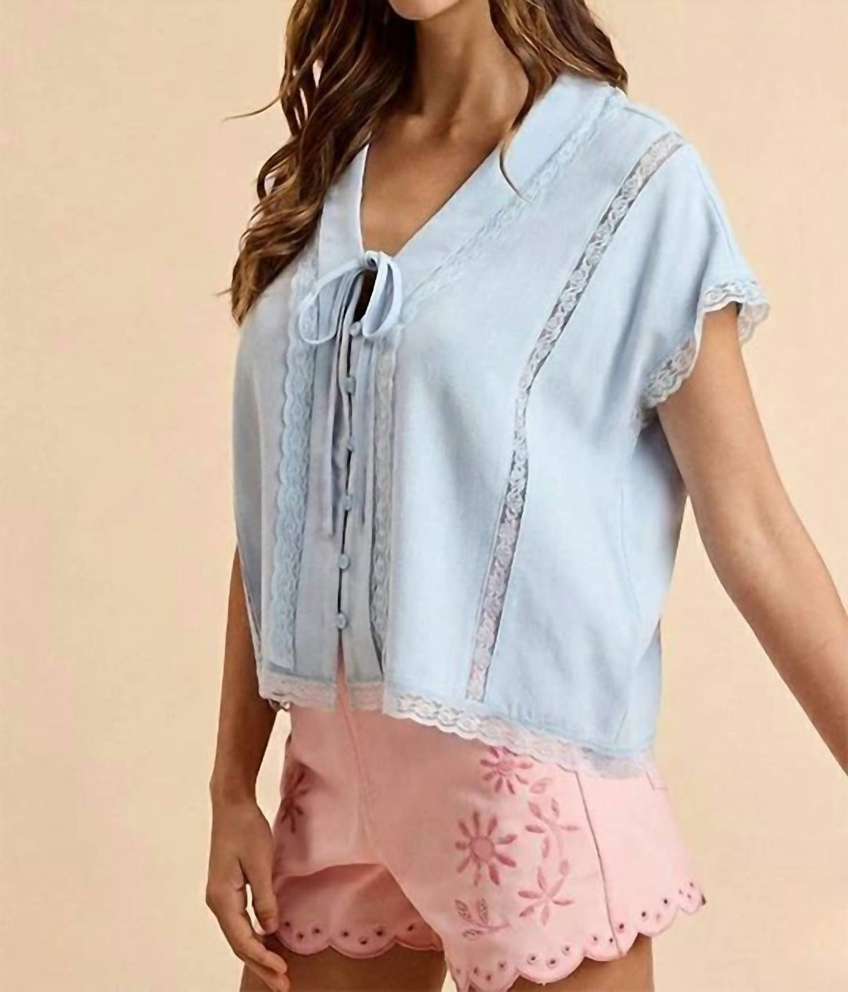 Anniewear - Linen Tie-Front Oversized Top With Lace Accent