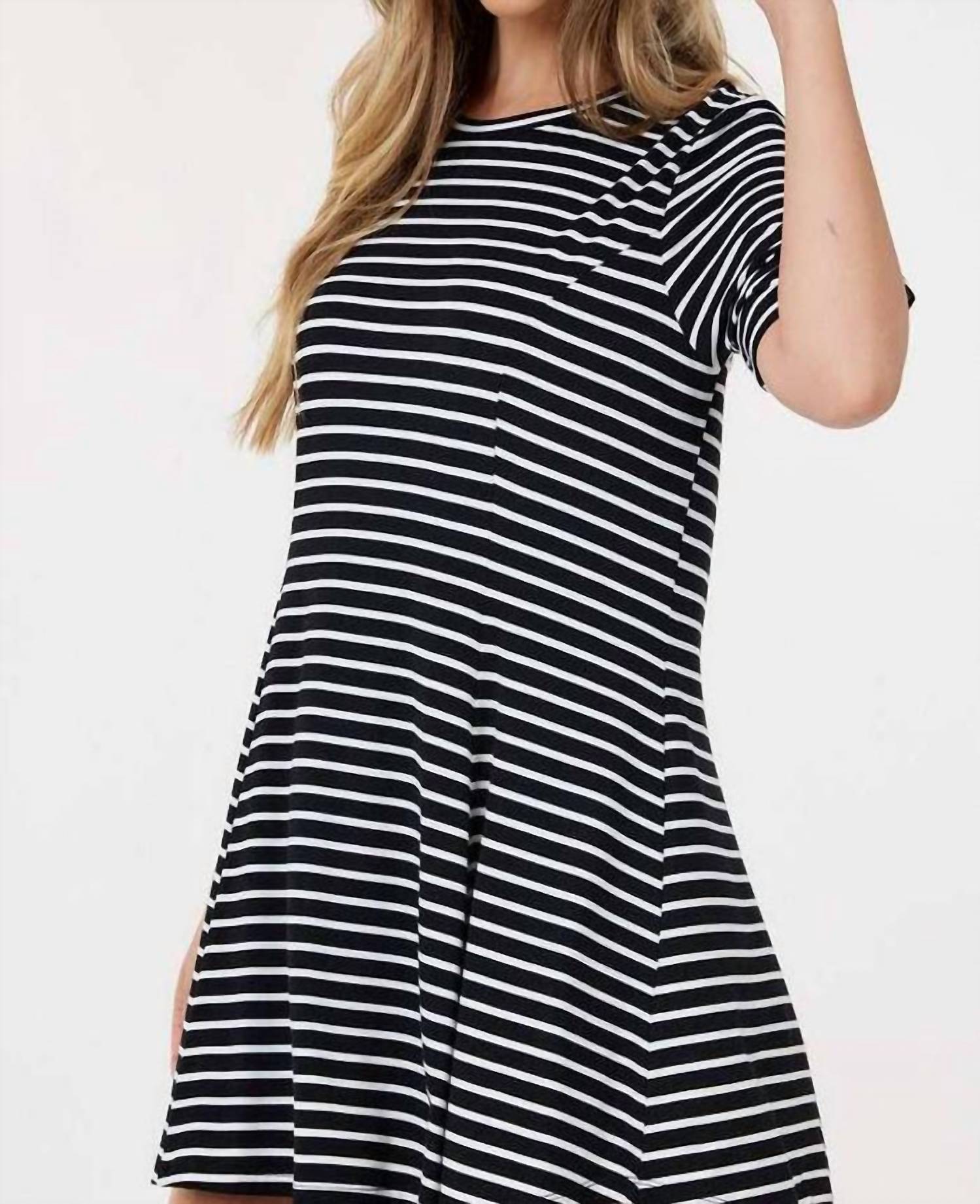 Shop Basic - Short Sleeve Round Neck Stripe Tunic Top