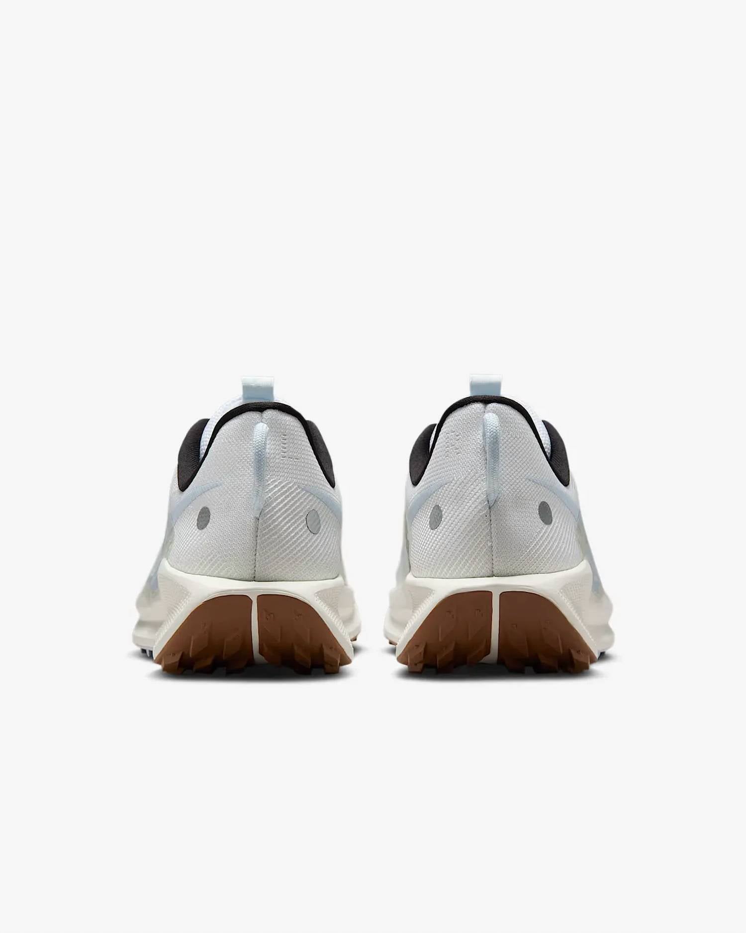 Nike - Men's Pegasus Trail 5 Running Shoes