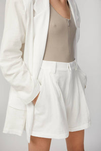 BEACH BLAZER