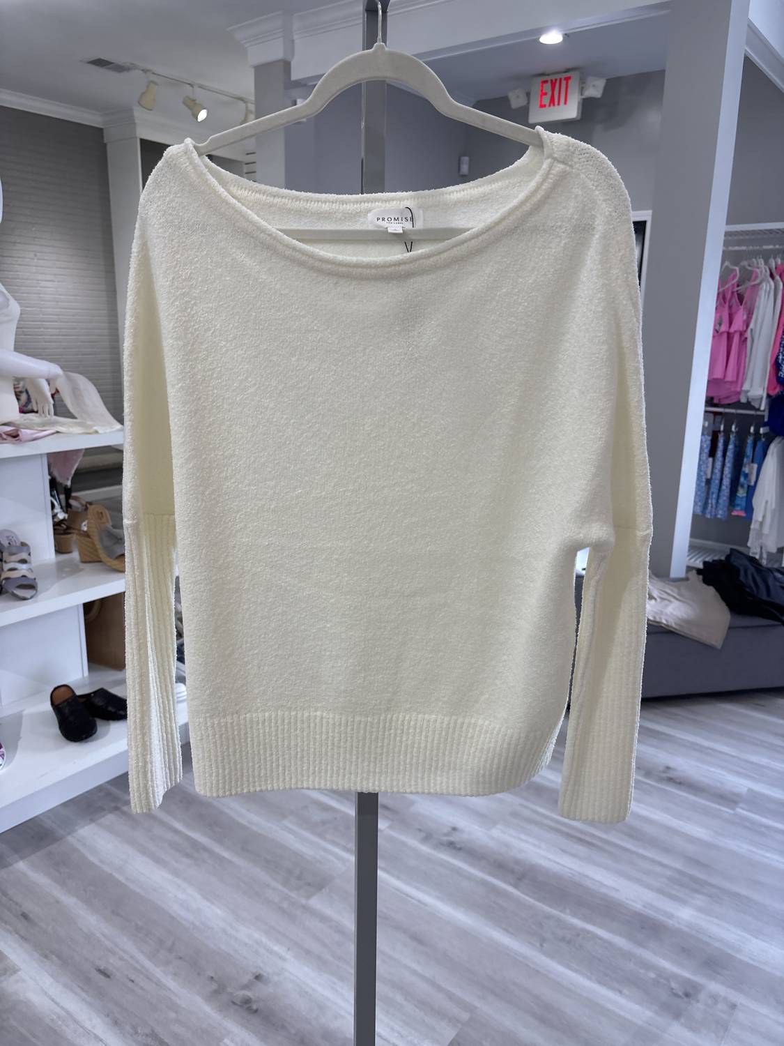 Promesa - Women's Long Sleeve Sweater