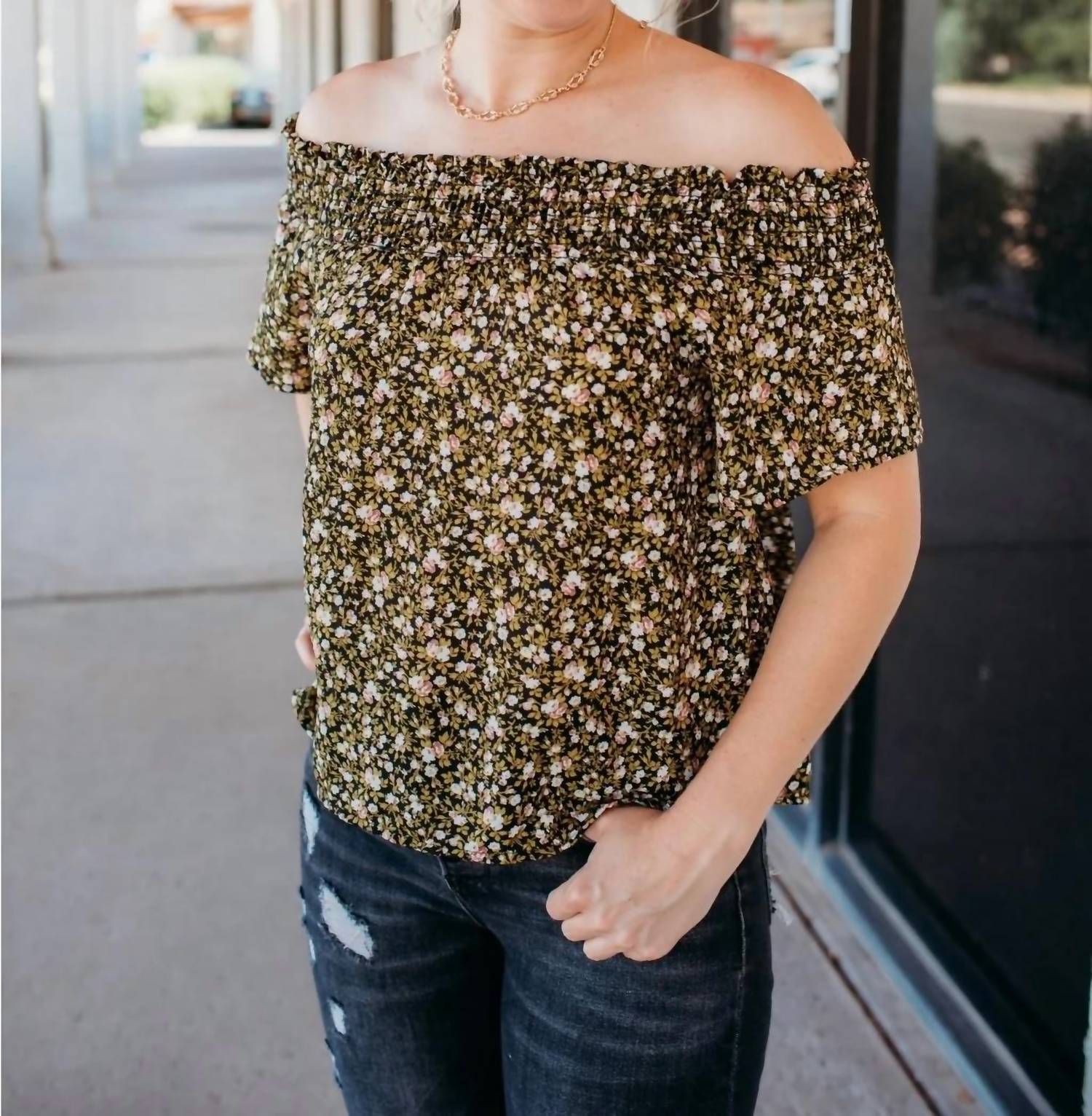 Gilli - Ditsy Off-the-shoulder Top