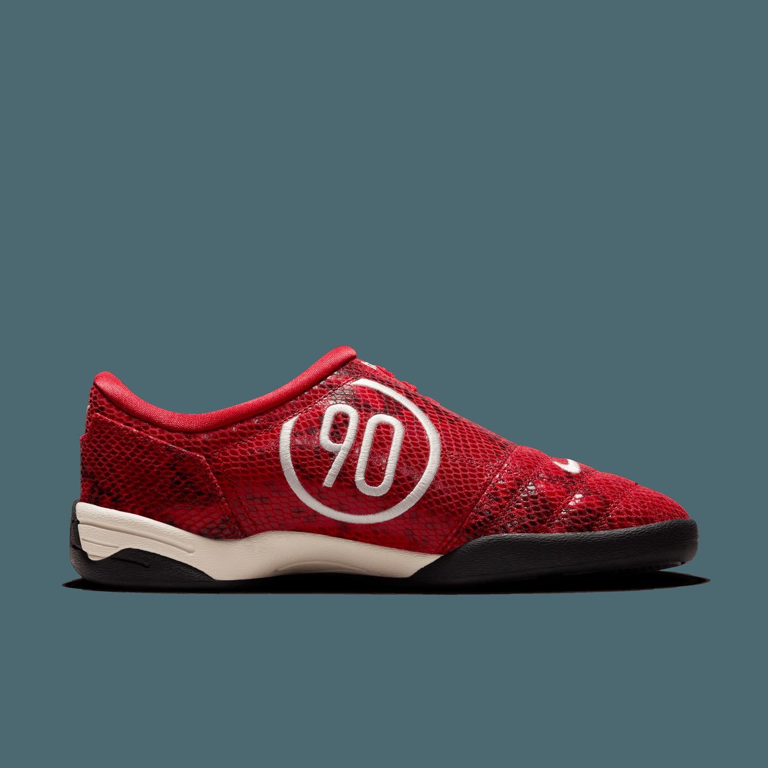 Nike - Women's Total Se Shoes