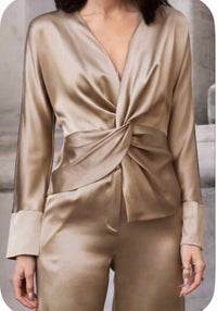 Diomi - Twist Front Blouse