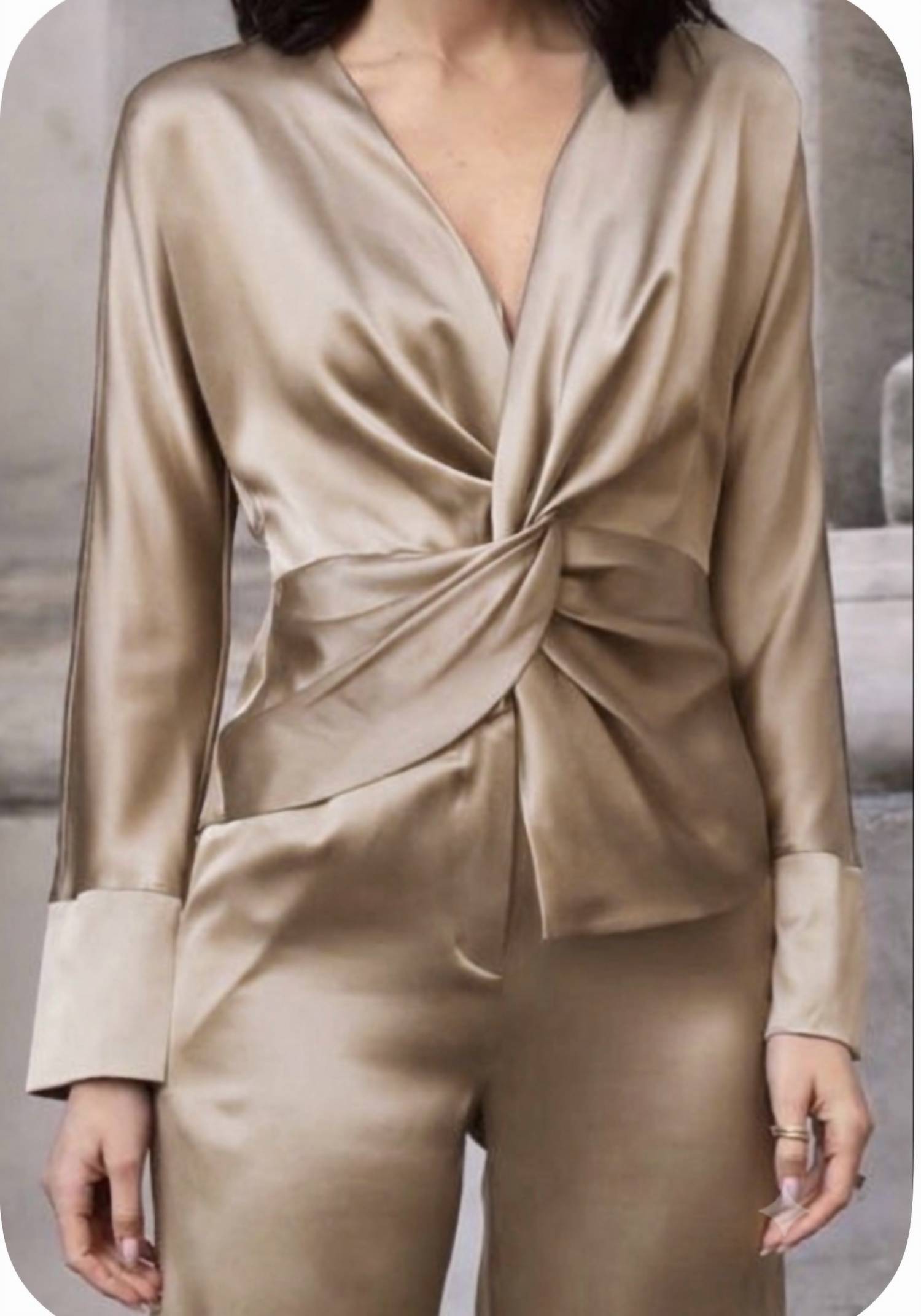 Diomi - Twist Front Blouse