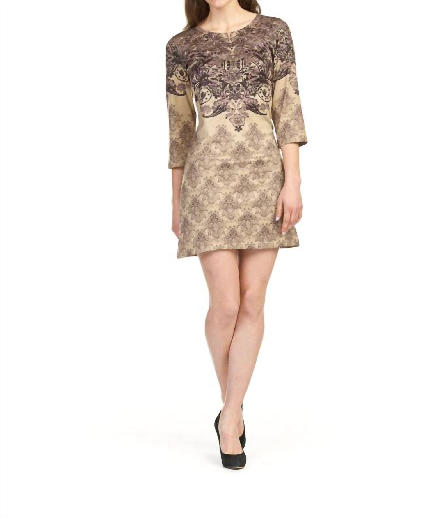 Papillon - 3/4 Sleeve Sweater Dress