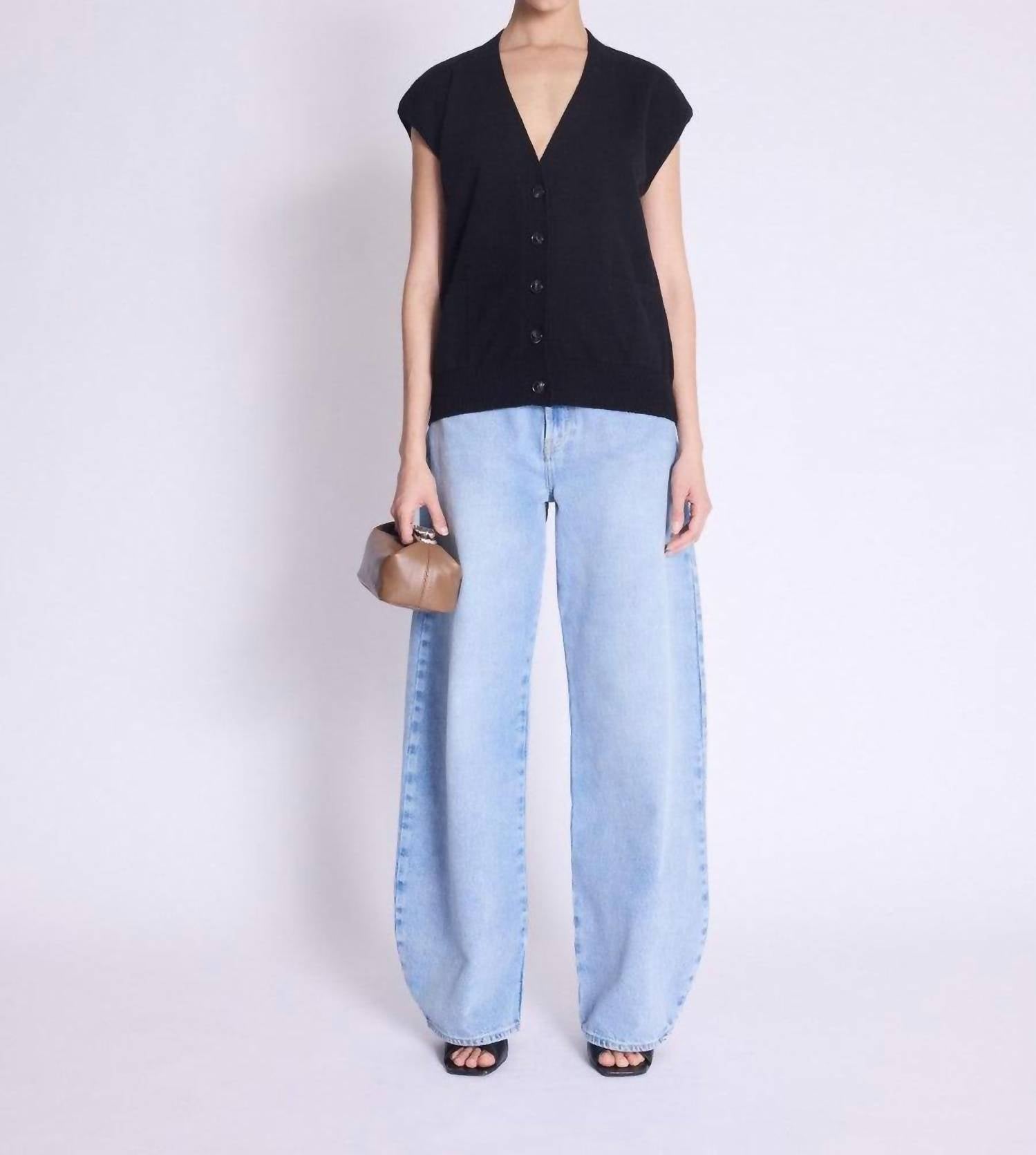 Berenice - Gustave Sleeveless V-neck Buttoned Cardigan
